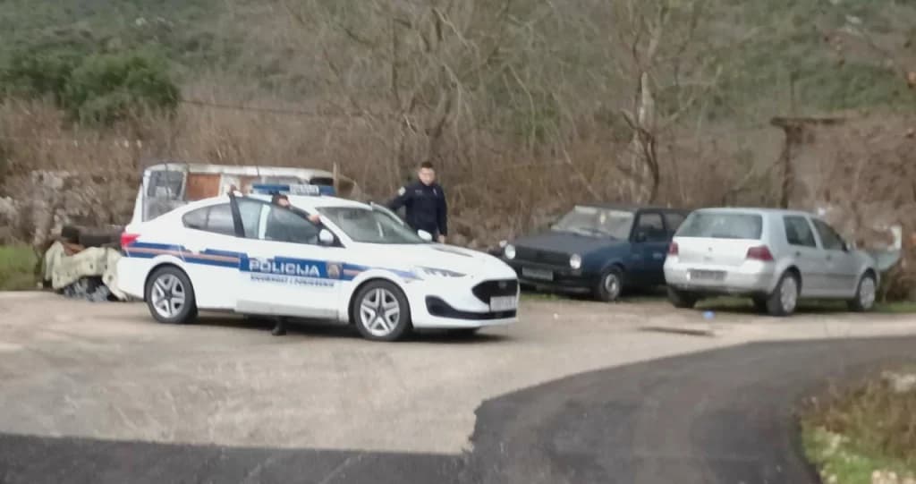 Ilustracija članka: Obiteljska svađa završila svirepim ubojstvom kod Metkovića: brat nožem ubio brata