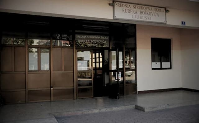 Ilustracija članka: Učenik Srednje strukovne škole u Ljubuškom prijetio da će ‘sve pobiti’