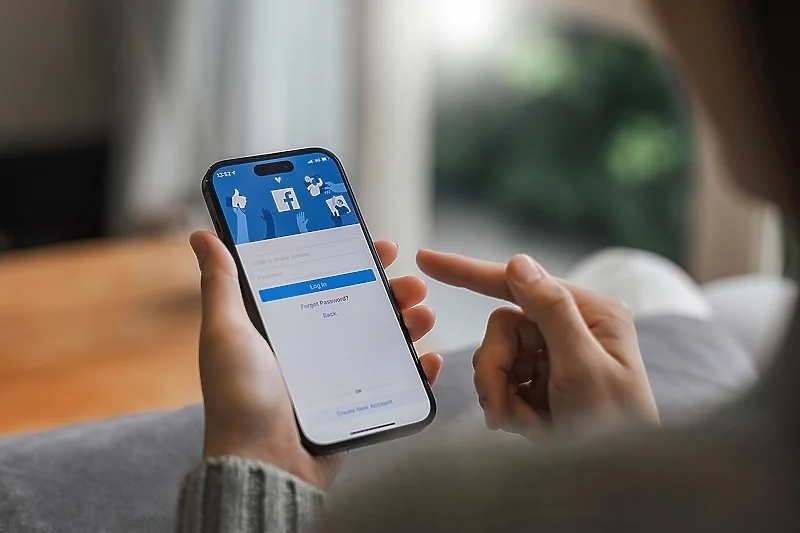 Ilustracija članka: U cijelom svijetu pali Facebook i Instagram