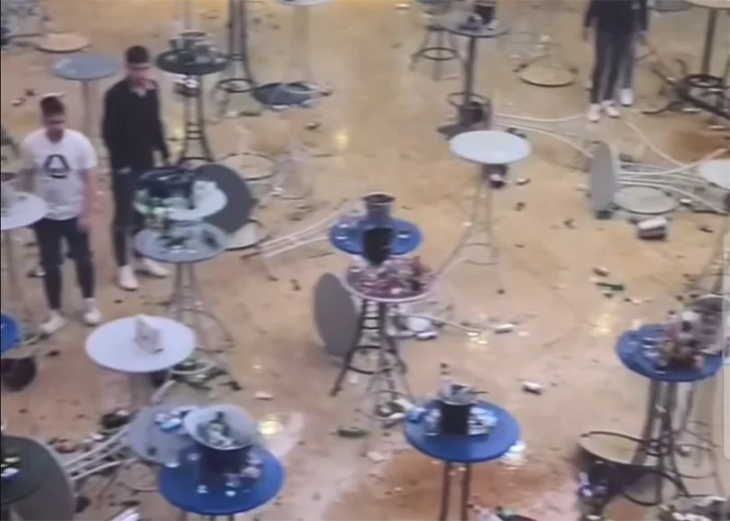 Ilustracija članka: Tučnjava na koncertu Tanje Savić u Mostaru