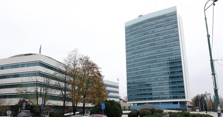 Ilustracija članka: MMF upozorava: Vlasti u BiH previše troše