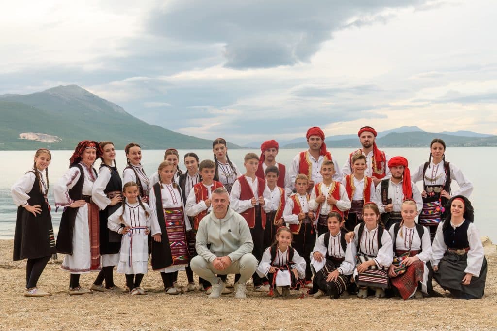 Ilustracija članka: Josip Ivančić novom pjesmom poručuje: Hrvatska i Hercegovina su jedno!