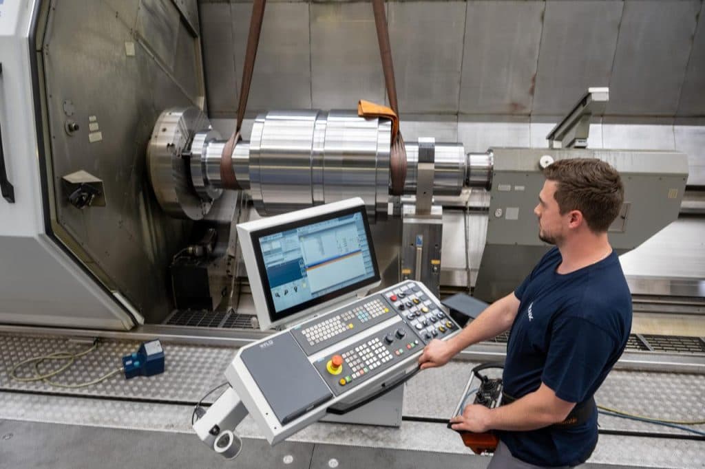 Ilustracija članka: ŽZH uvodi nova pravila u srednje škole – četvrtinu nastave učenici moraju biti na praksi u tvrtkama