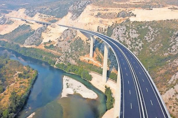 Ilustracija članka: Raspodjela 50 milijuna KM: Najviše novca za cestovne i komunalne projekte