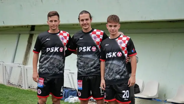 Ilustracija članka: Povijesni trenutak za Imotski: Tri brata zajedno na terenu!