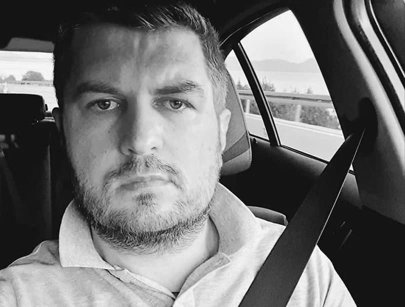 Ilustracija članka: Preminuo Nikola Buhovac, osnivač portala Brotnjo.info