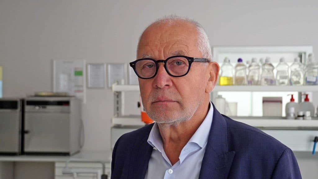 Ilustracija članka: Petar Ćorluka: Izgradit ćemo kuće najugroženijima