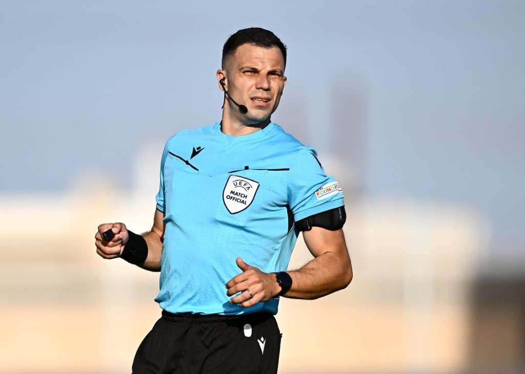 Ilustracija članka: Antoni Bandić glavni sudac utakmice Island – Wales