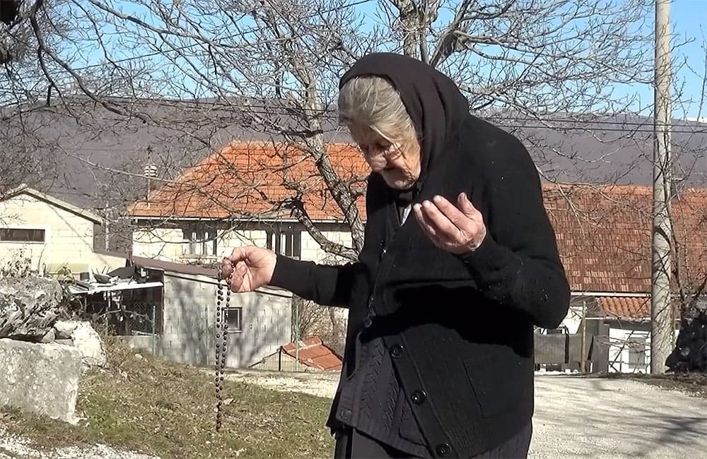 Ilustracija članka: Baka Iva iz Posušja proslavila 102. rođendan: I dan danas sve radi sama