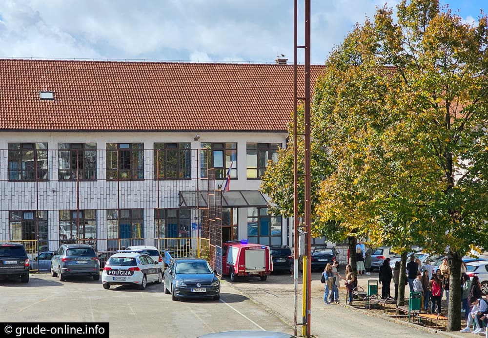 Ilustracija članka: Incident sa suzavcem u grudskoj školi: Maloljetnik priznao krivicu