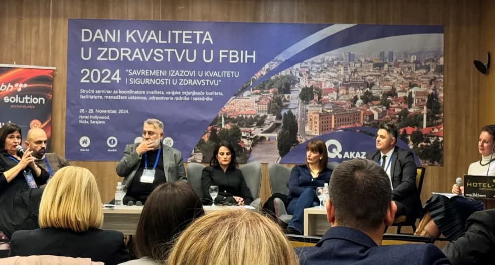 Ilustracija članka: Domu zdravlja Grude na Danima kvalitete u zdravstvu FBiH uručene plakete o certifikaciji i akreditaciji