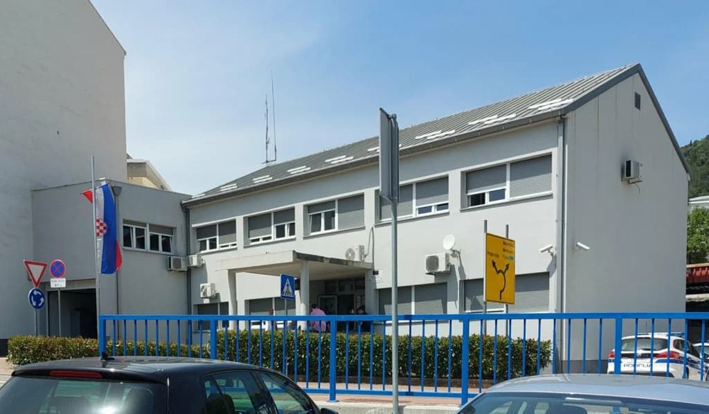 Ilustracija članka: Krim policija upala u postaju granične policije: Priveli 4 policajca i jednog specijalca