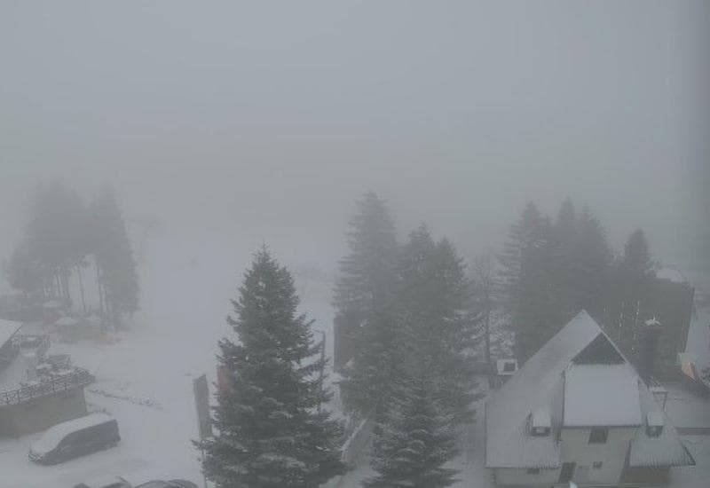 Ilustracija članka: Snijeg zabijelio dijelove BiH