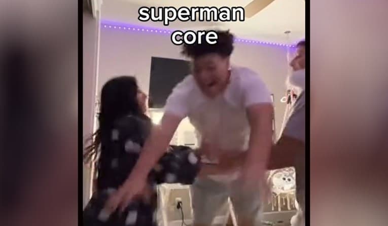 Ilustracija članka: VIDEO: Opasan TikTok izazov širi se školama – Kako zaštititi djecu?