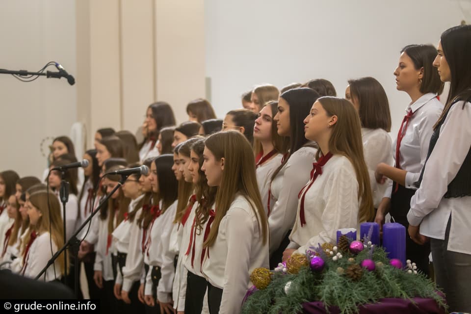 Ilustracija članka: NAJAVA: Tradicionalni 20. Adventsko-božićni koncert zborova općine Grude