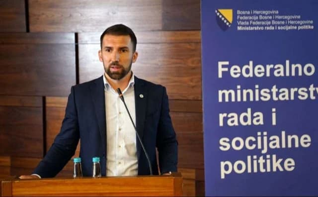 Ilustracija članka: Ministar Delić najavio bolje uvjete za umirovljenike