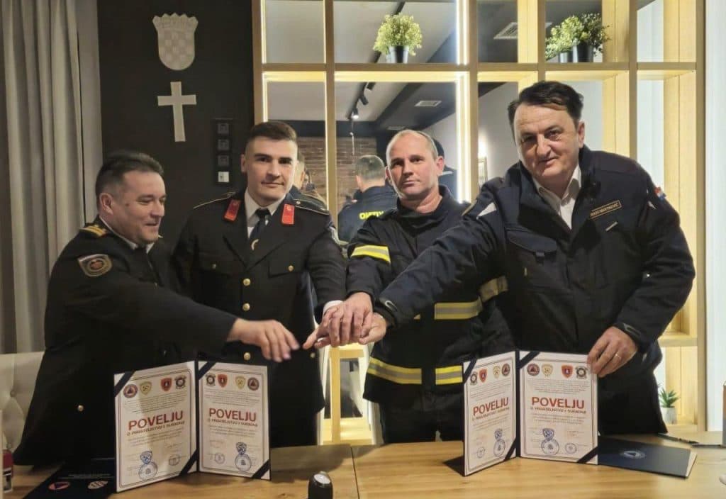 Ilustracija članka: Vatrogasci ŽZH i Hrvatske potpisali Povelju o prijateljstvu