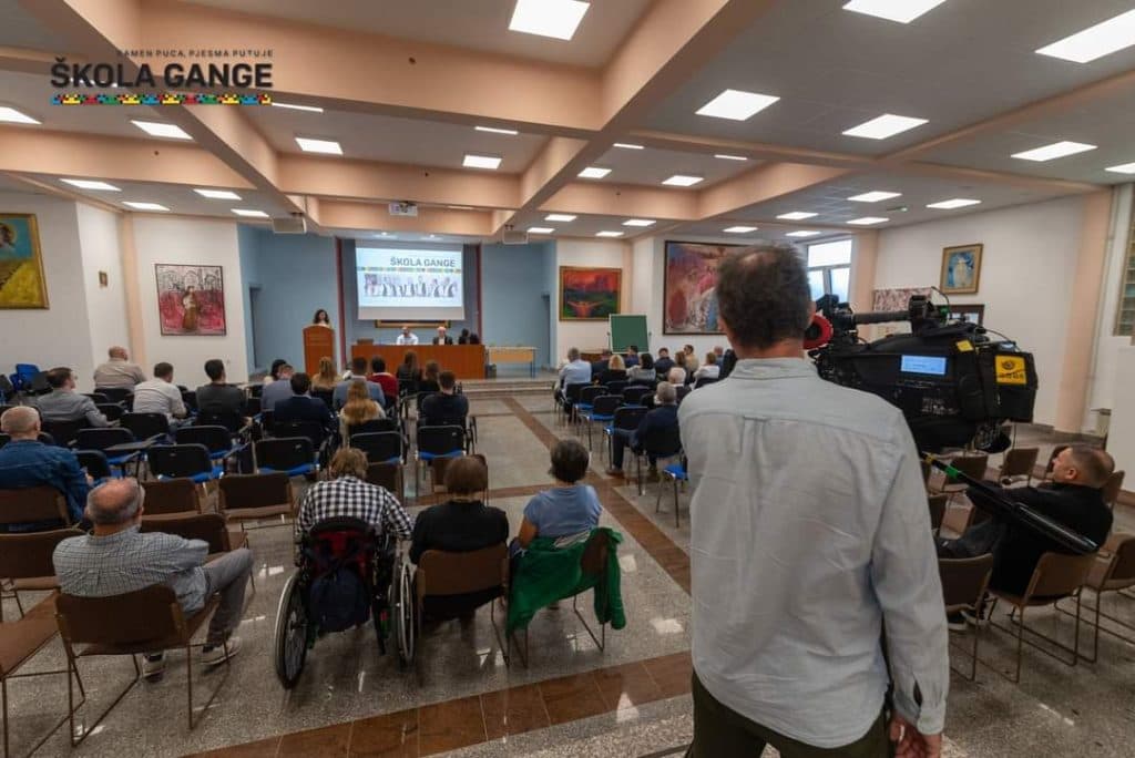 Ilustracija članka: Škola gange osvojila metropolu: “Osjećam se povezano sa svojim precima”