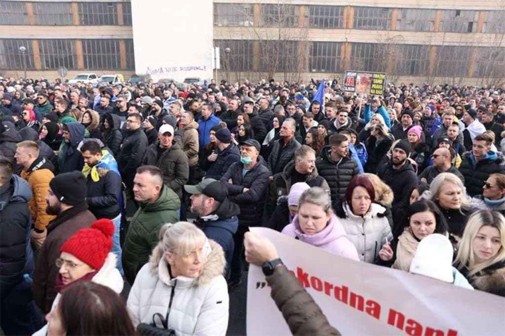 Ilustracija članka: Prosvjed pred Vladom: Poslodavci traže manje doprinose