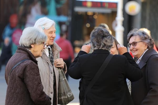 Ilustracija članka: Novi zakon donosi povećanje mirovina, ali i iznenađenje za buduće umirovljenike