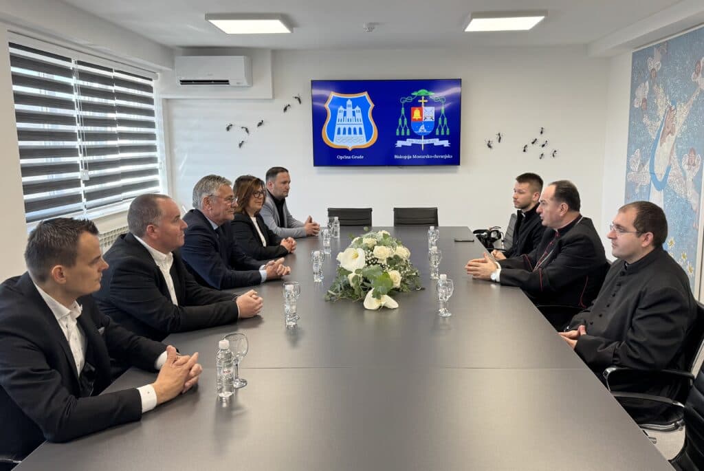 Ilustracija članka: Biskup Petar Palić u službenom posjetu Općini Grude