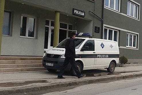 Ilustracija članka: Stravičan zločin u BiH: Mladić ubio vršnjaka pa raskomadao tijelo