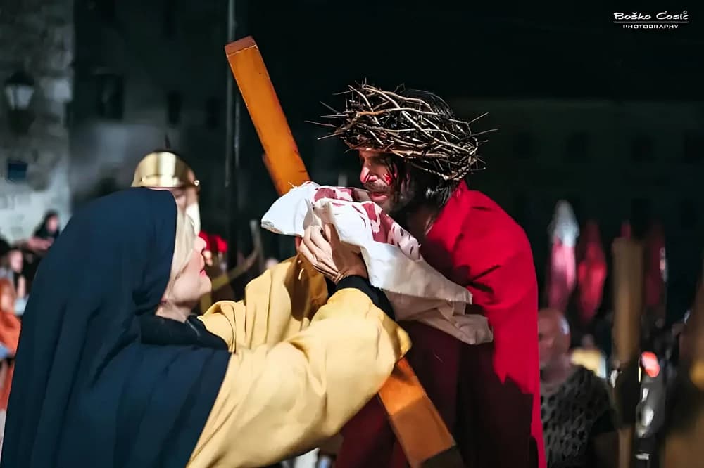 Ilustracija članka: Imotski: Prikazivanje Muke Isusa Krista uživo u nedjelju na Cvjetnicu