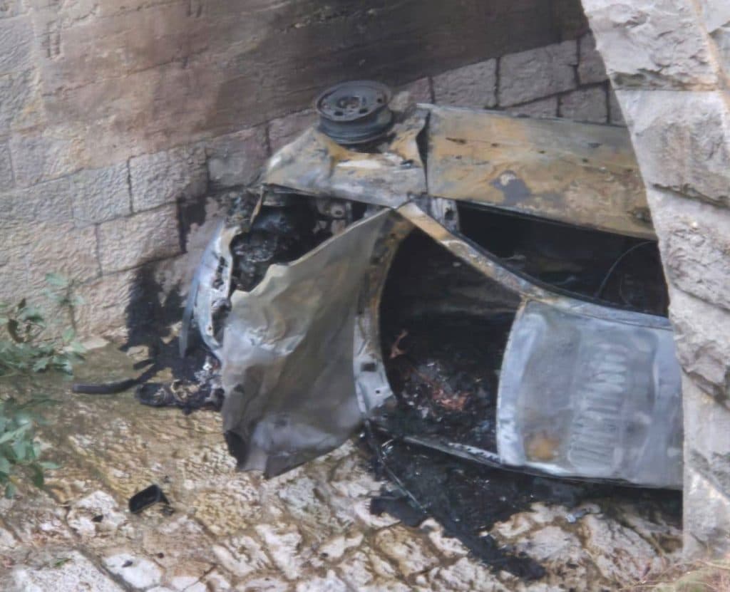 Ilustracija članka: Makarska: Vozilo s ceste sletjelo u tunel pa se zapalilo