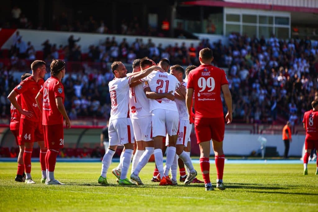 Ilustracija članka: Titula se vratila u Mostar: HŠK Zrinjski prvak Bosne i Hercegovine!