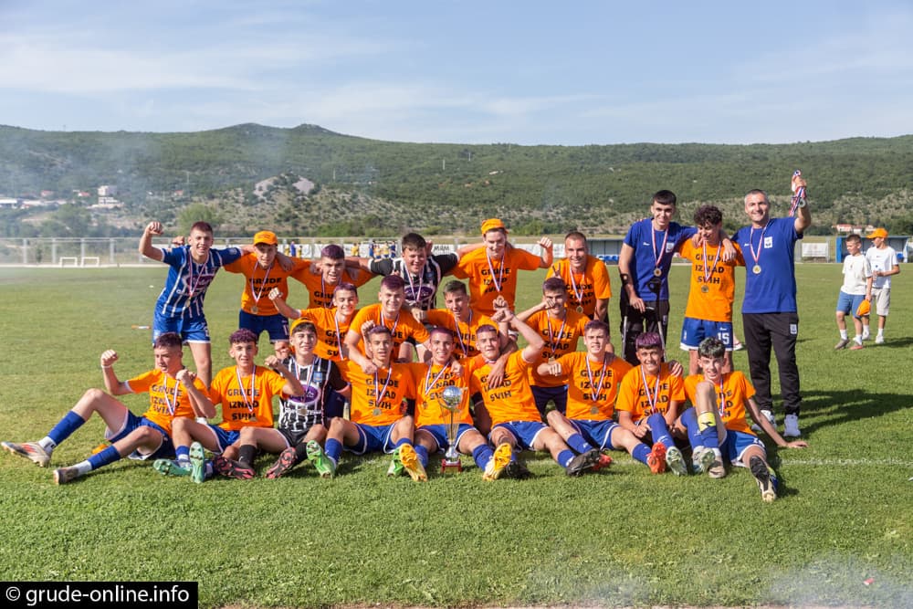 Ilustracija članka: HNK Grude protiv ekipe NK Romari za prvaka države