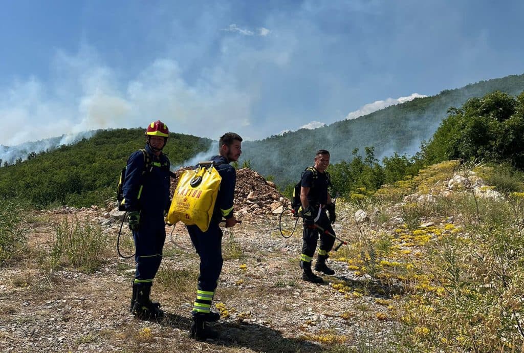 Ilustracija članka: Buknuo požar na granici Gruda i Posušja