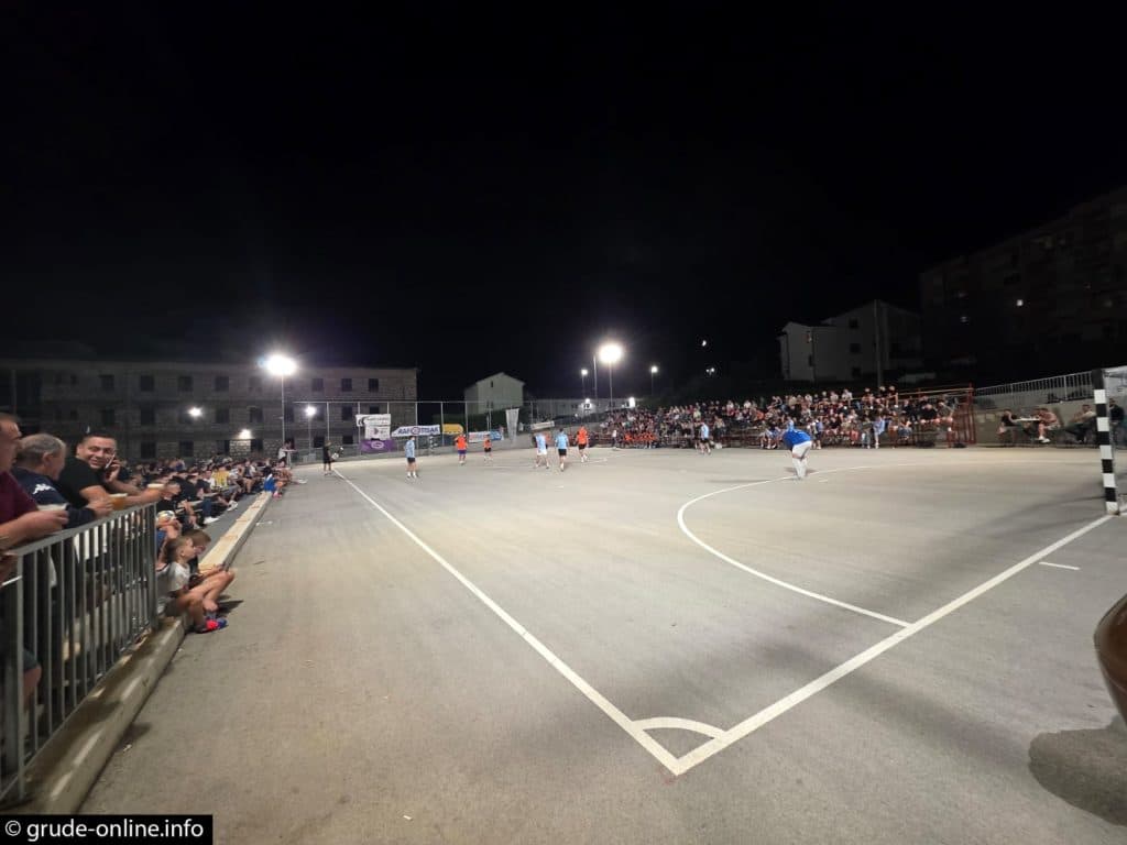 Ilustracija članka: Napete i odlične utakmice na devetoj večeri turnira LMZ općine Grude