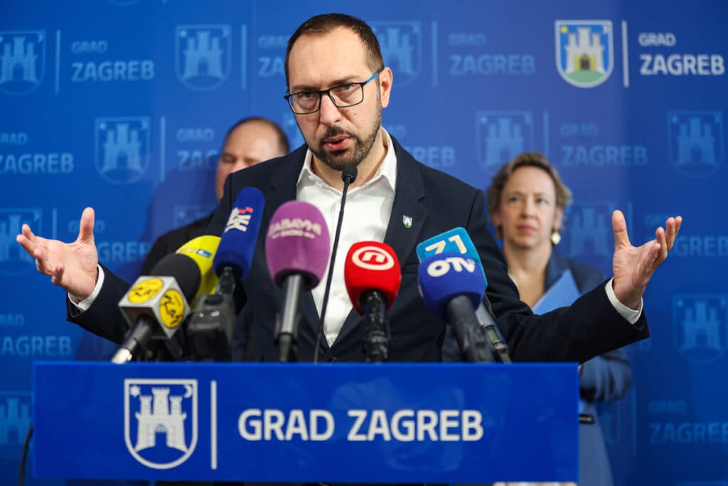 Ilustracija članka: Tomašević poručio nakon Thompsonovog koncerta: “Nikad više”