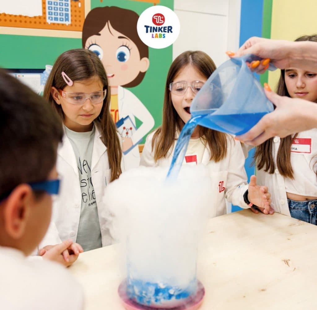 Ilustracija članka: Otvoreni su upisi za novu školsku godinu u Tinker Labs centru Imotski