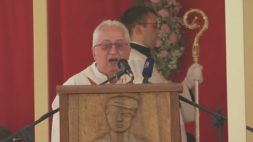 Ilustracija članka: Sinjski franjevac opleo po Daliji: ‘Neka se sakriju u mišju rupu i neka se srame’