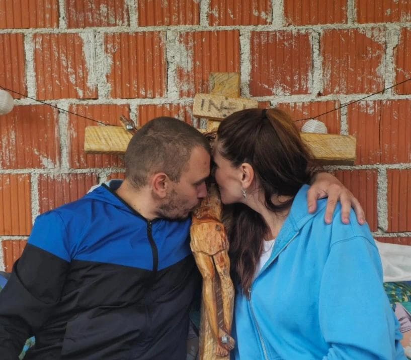 Ilustracija članka: Nevjerojatna priča Josipa Jelinića: 33. dan hodočašća Bog mi je poslao ženu mog života