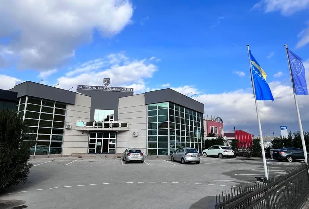 Ilustracija članka: Privatni fakultet iz Mostara kažnjen s 370.000 KM zbog prodaje diploma, jedna osoba ide u zatvor