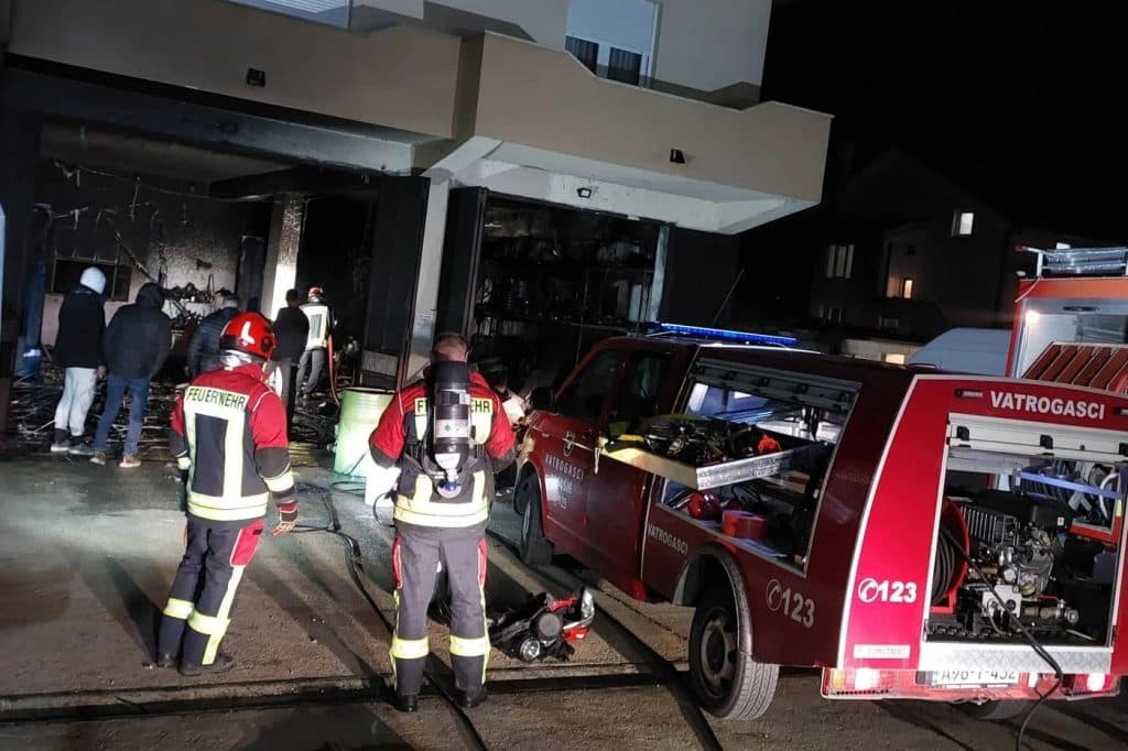 Ilustracija članka: Brzom intervencijom posuških vatrogasaca spašen stambeno-poslovni objekt