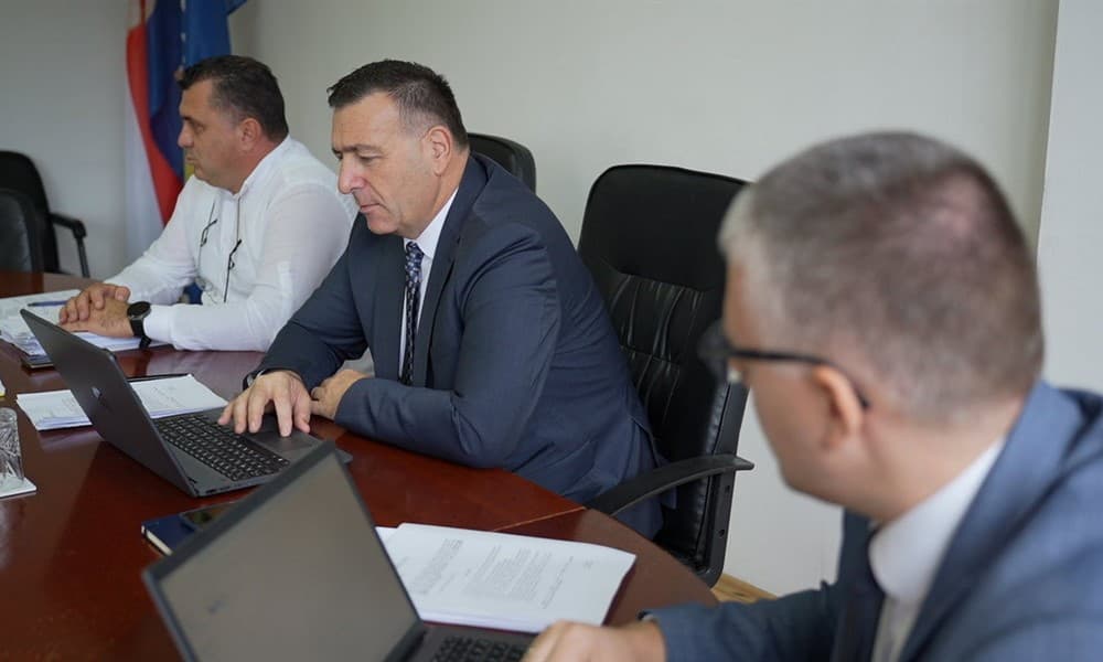 Ilustracija članka: 95. sjednica Vlade ŽZH: Novi Zakon o arhivskoj djelatnosti i milijunska sredstva za sport i kulturu