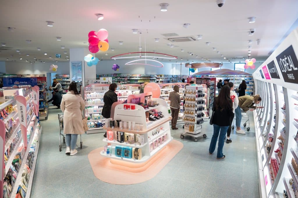 Ilustracija članka: Policija u Posušju pronašla kradljivicu parfema iz dm-a