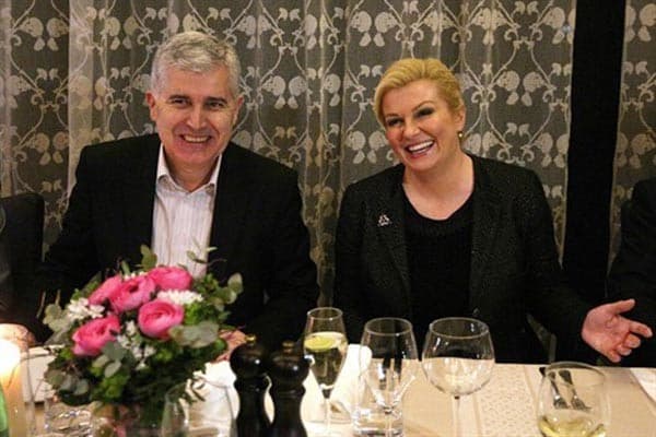 Ilustracija članka: Dragan Čović i Kolinda Grabar Kitarović pokrovitelji III. Festivala klapske pisme u Posušju