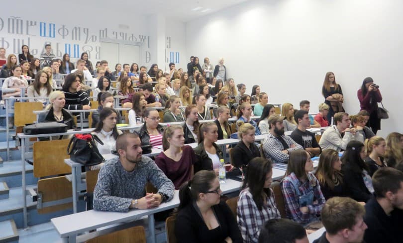 Ilustracija članka: Mostarski strani studenti ne reguliraju boravak, najavljene kontrole i visoke kazne