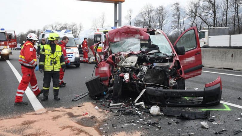 Ilustracija članka: Austrija: U teškoj prometnoj nesreći poginuo 27-godišnjak iz BiH