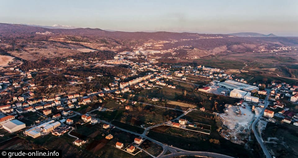 Ilustracija članka: Općina Grude prodaje neizgrađeno građevinsko zemljište