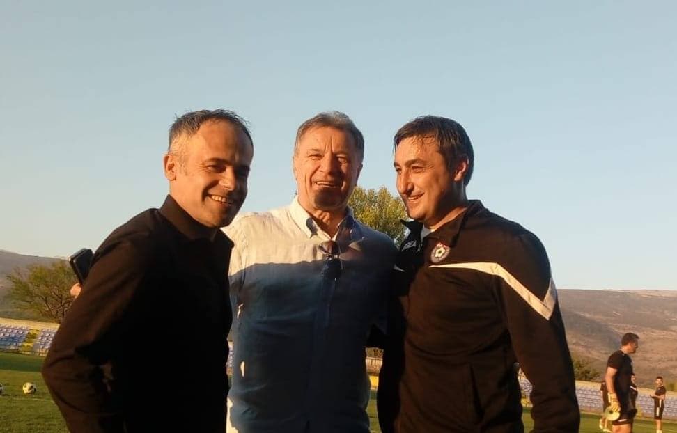 Ilustracija članka: ”Sramotite nas”: Škripari napali vodstvo kluba zbog slike s Mamićem