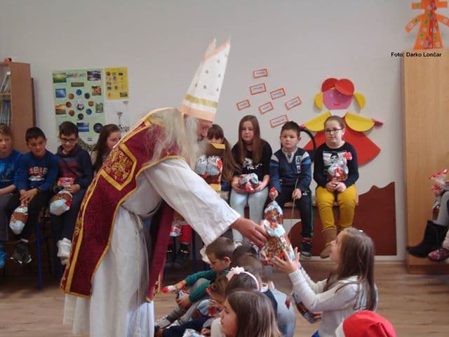 Ilustracija članka: Sveti Nikola obradovat će male Imoćane