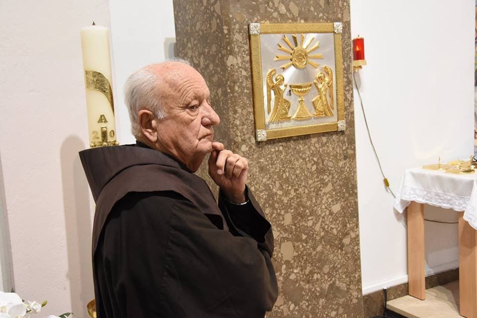 Ilustracija članka: Javila se još jedna navodna žrtva – i ona optužuje čitlučkog fratra za seksualno zlostavljanje