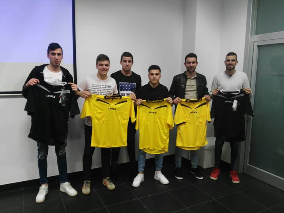 Ilustracija članka: FOTO: Položili novi nogometni suci