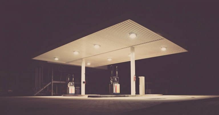 Ilustracija članka: Velika količina zahtijeva za manje cijene goriva u FBiH