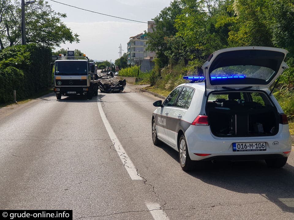 Ilustracija članka: Grude: U teškoj prometnoj nesreći ozlijeđeno nekoliko osoba (FOTO)